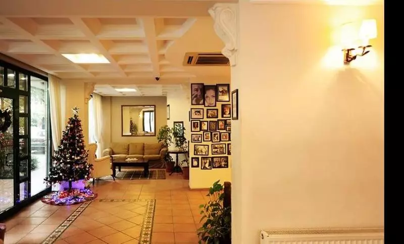 Fotos del hotel üstün Otel Alsancak:  2