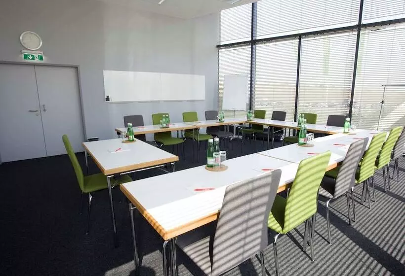 Fotos del hotel Ibis Vienna Airport:  12