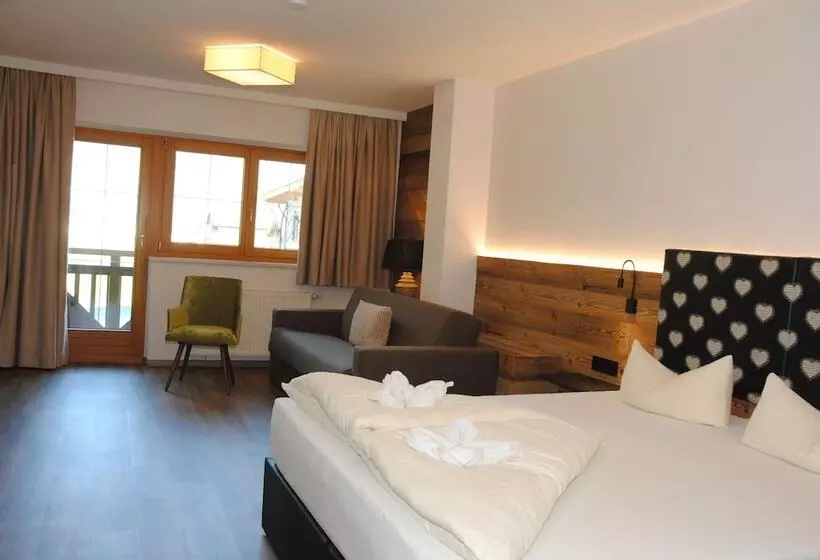 Fotos del hotel Alpin-hotel Schrofenblick:  10