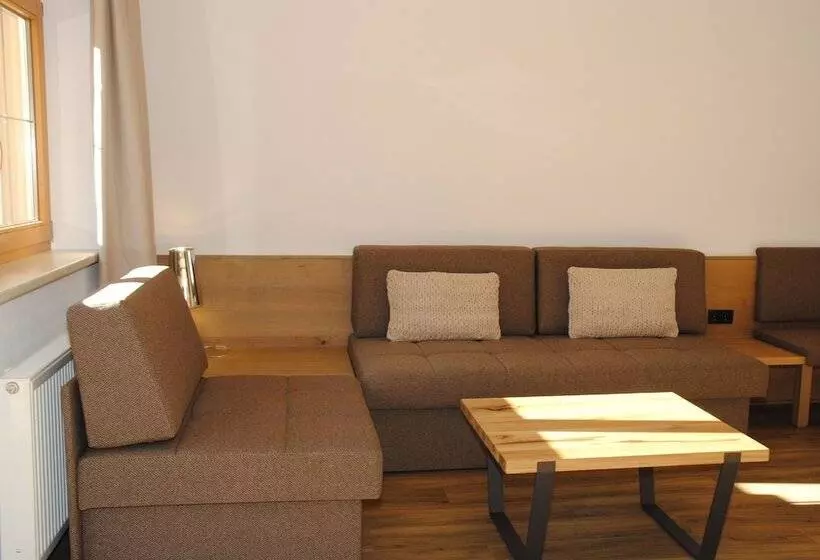 Fotos del hotel Alpin-hotel Schrofenblick:  14