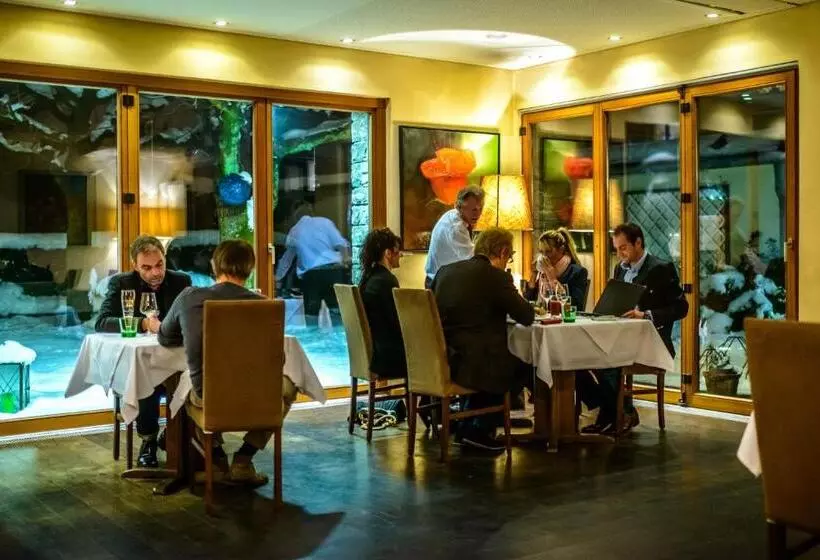 Fotos del hotel Restaurant Auerhahn:  9