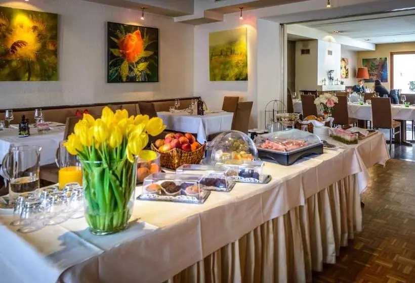 Fotos del hotel Restaurant Auerhahn:  12