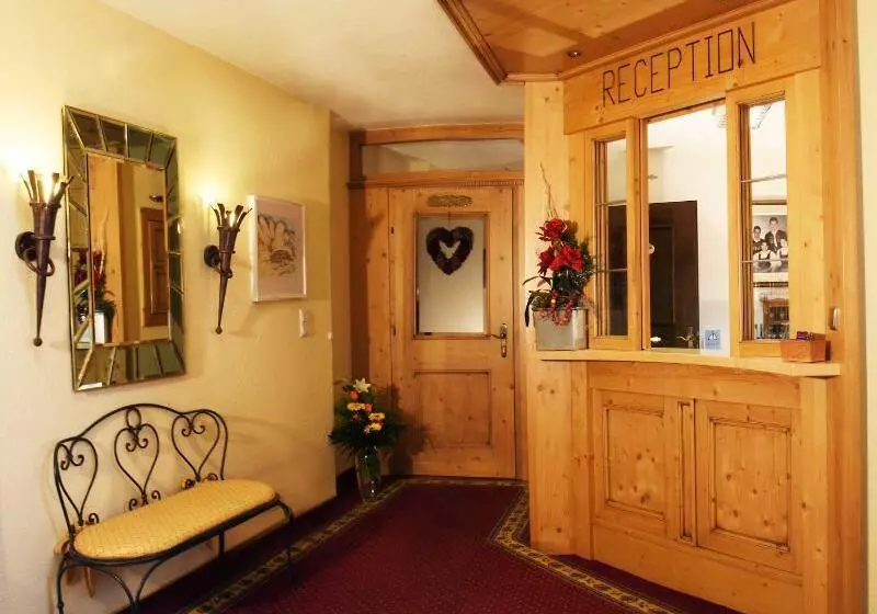 Fotos del hotel Sportalm:  3