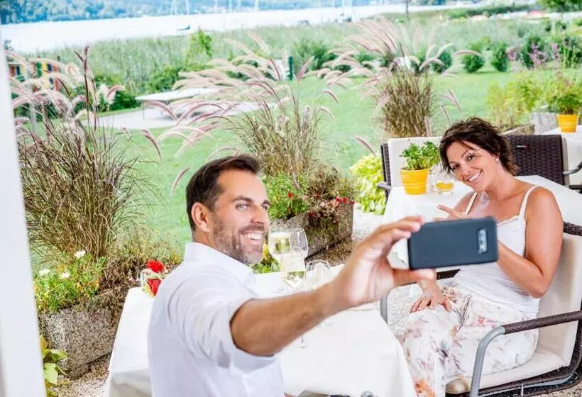 Fotos del hotel Werzer's Seehotel Wallerwirt:  25