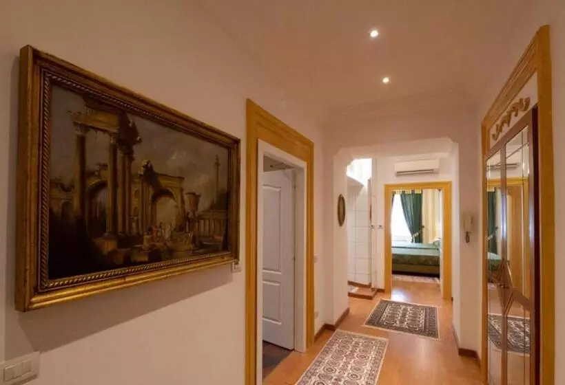 Fotos del hotel Sotto Il Sole Di Roma:  2