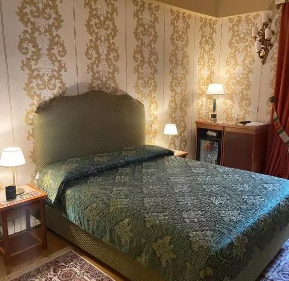 Fotos del hotel Sotto Il Sole Di Roma:  5