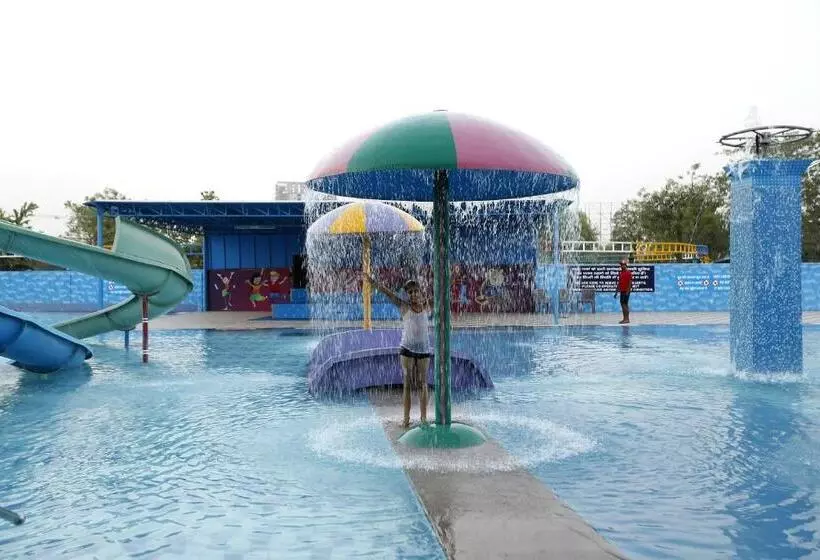 Fotos del hotel Aapno Ghar Resort & Amusement Park:  21