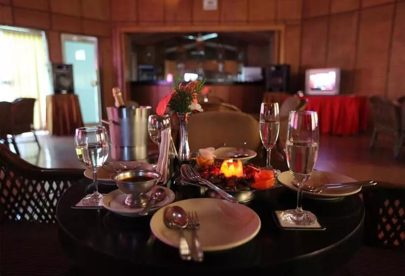 Fotos del hotel Aapno Ghar Resort & Amusement Park:  18