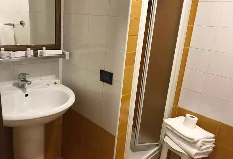 Fotos del hotel Fly:  11