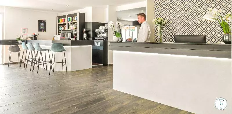 Fotos del hotel L'initial:  4