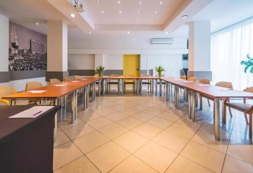 Fotos del hotel Forum:  10