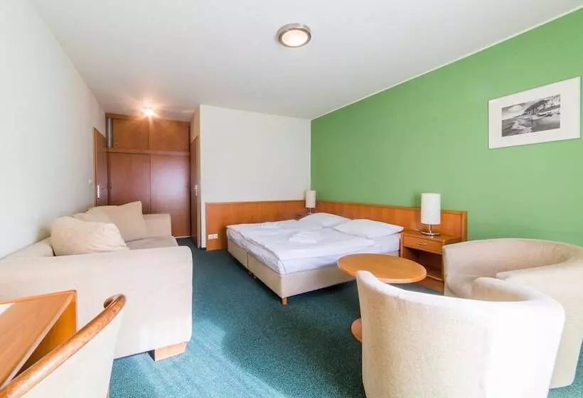 Fotos del hotel Villa Taaakaryba:  21