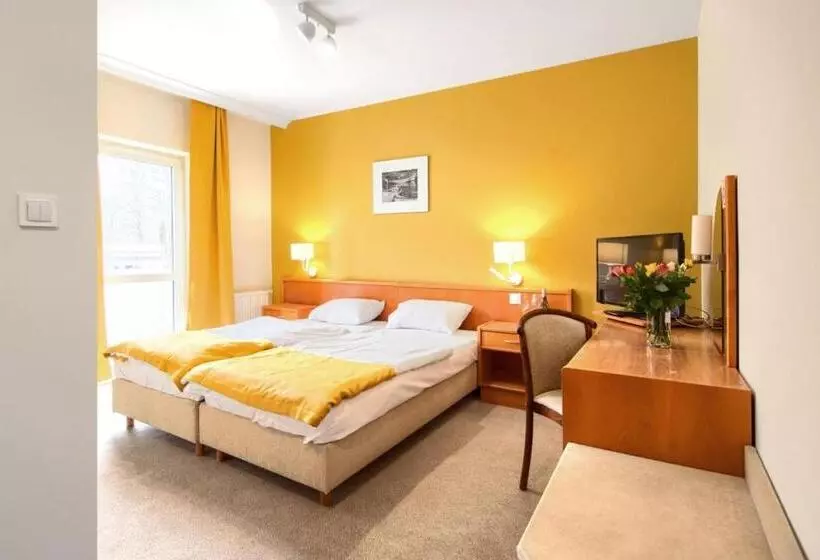 Fotos del hotel Villa Taaakaryba:  10