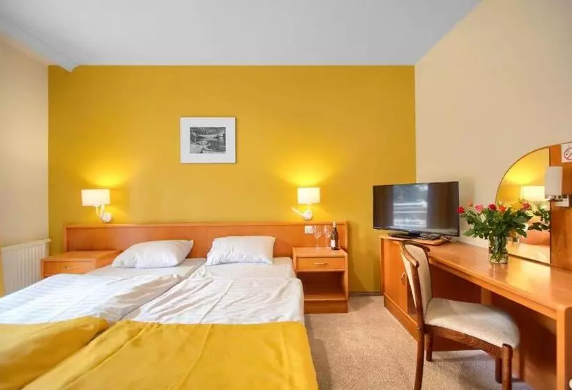 Fotos del hotel Villa Taaakaryba:  13