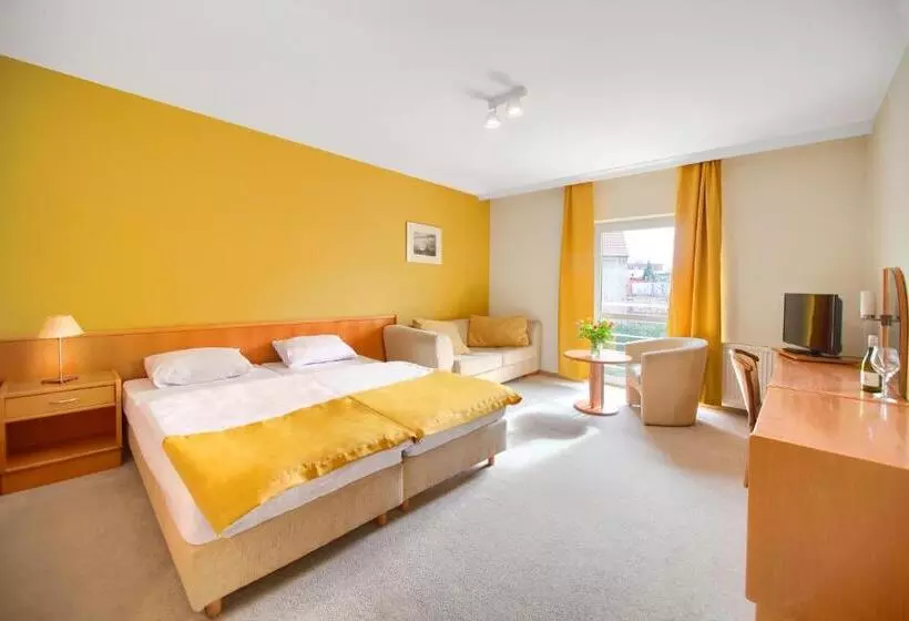 Fotos del hotel Villa Taaakaryba:  17