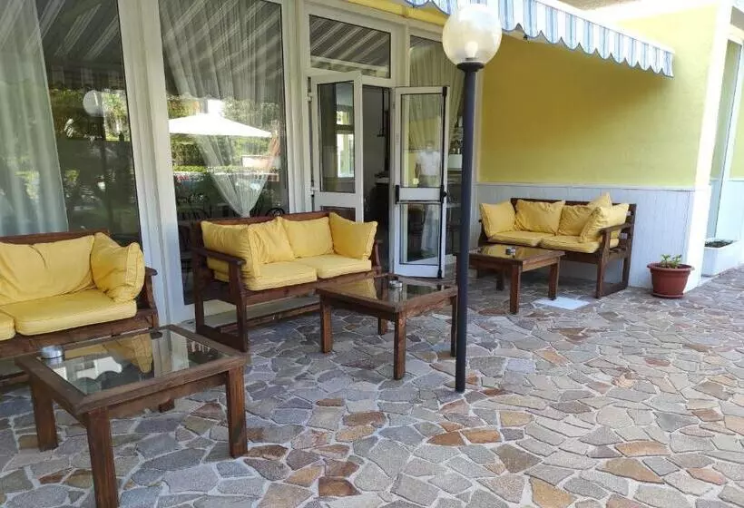 Fotos del hotel Ai Pini:  12