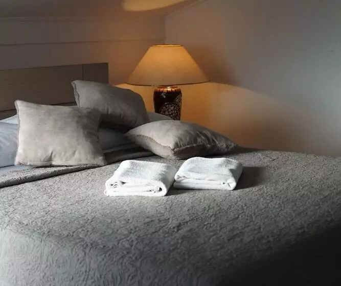 Fotos del hotel Apartments And Rooms Degra:  2