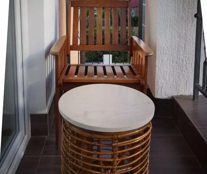 Fotos del hotel Apartments And Rooms Degra:  15