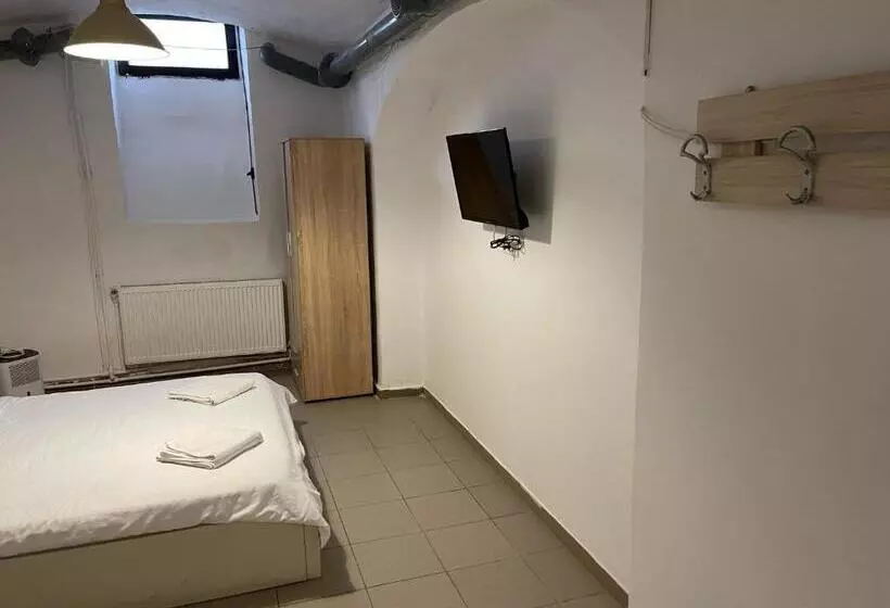 Fotos del hotel X Hostel Bucharest:  8