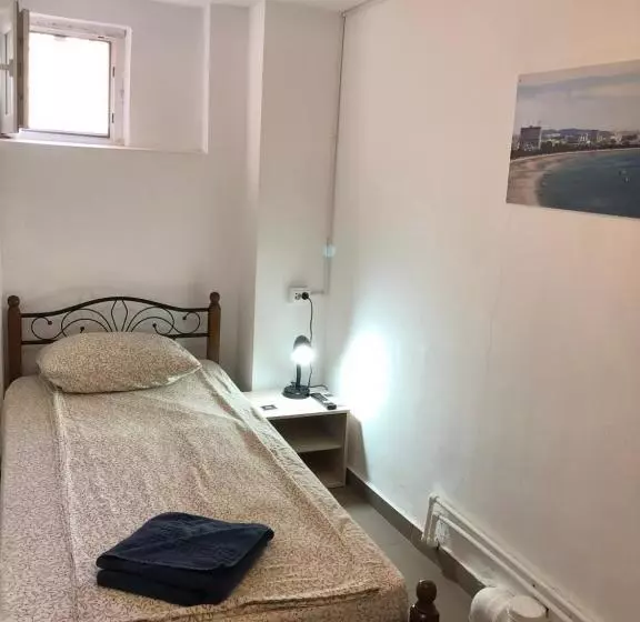 X Hostel Bucharest