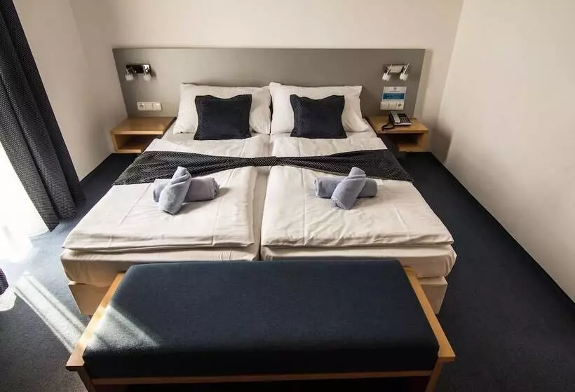 Fotos del hotel Felicity Garni:  22