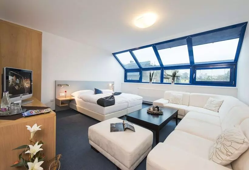 Fotos del hotel Felicity Garni:  18