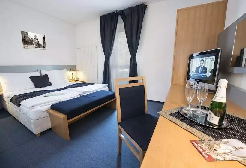 Fotos del hotel Felicity Garni:  20