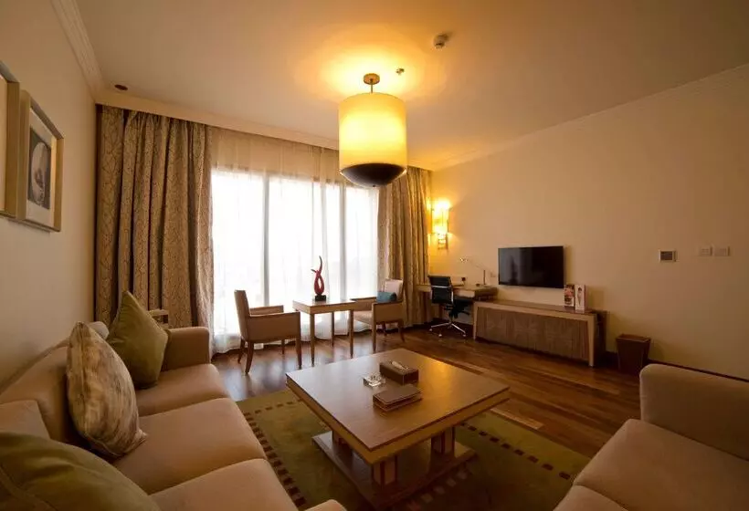 Fotos del hotel Golden Tulip Dammam Corniche:  25