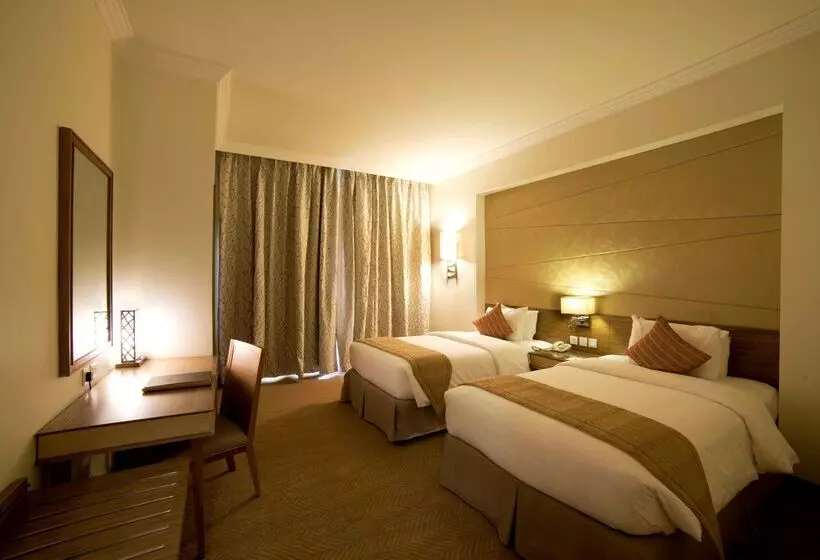 Fotos del hotel Golden Tulip Dammam Corniche:  3