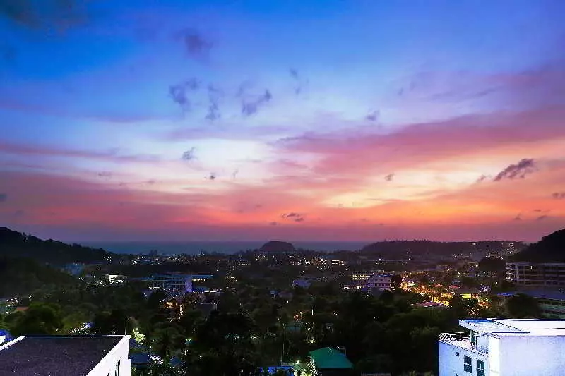 Fotos del hotel Kata Ocean View Residences:  8