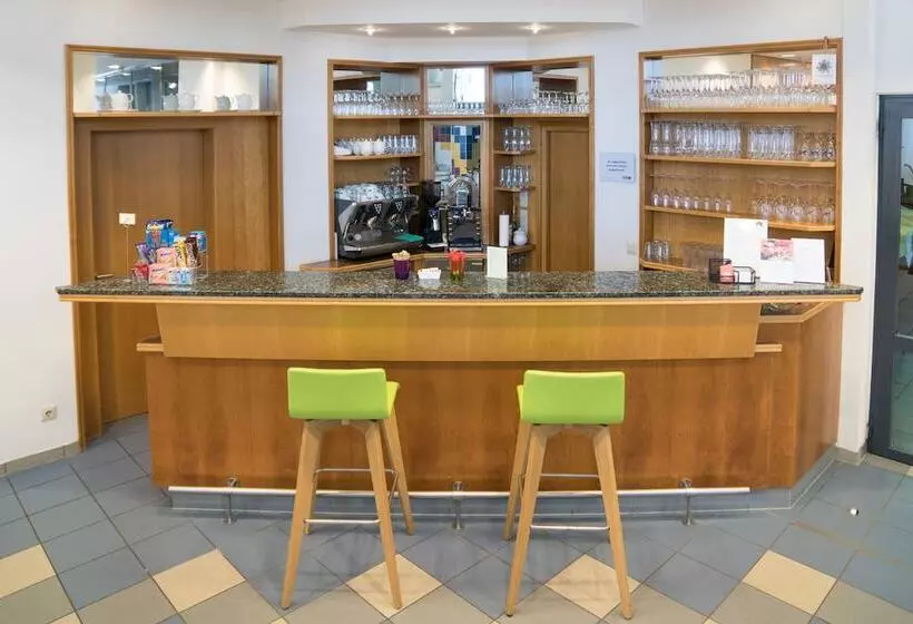 Fotos del hotel Am Spiegeln Dialog..wien:  6