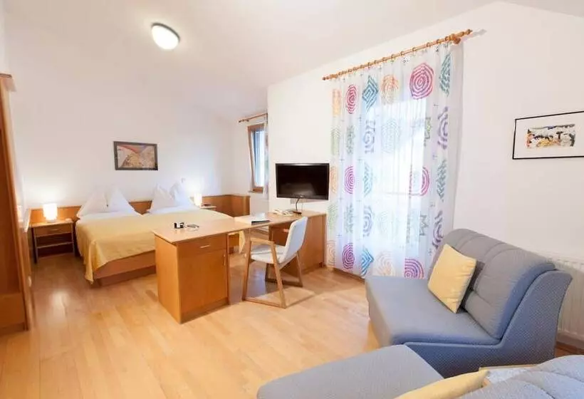 Fotos del hotel Am Spiegeln Dialog..wien:  24