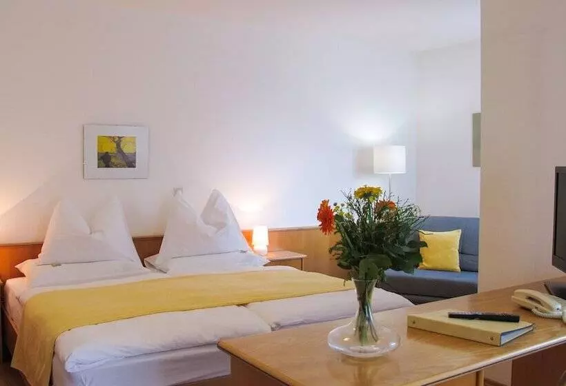 Fotos del hotel Am Spiegeln Dialog..wien:  12