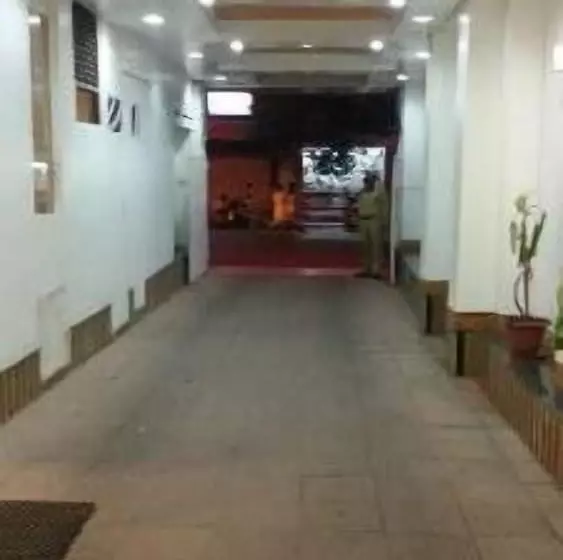 Fotos del hotel Basera:  3