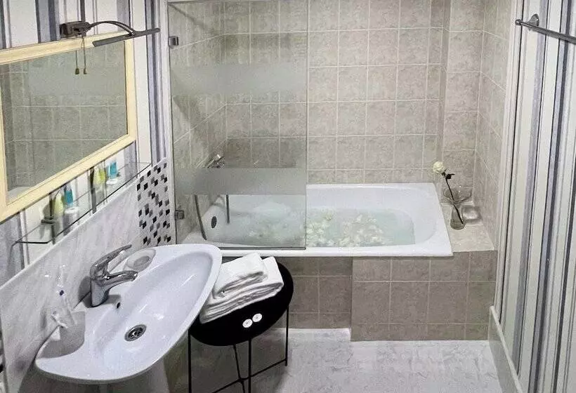 Fotos del hotel Demi:  15