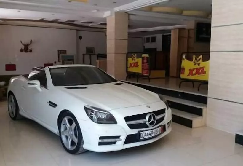 Fotos del hotel Privilege:  7