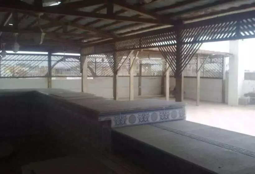 Fotos del hotel Privilege:  3