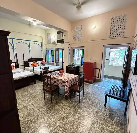 Fotos del hotel Rawla Mrignayani Palace:  2