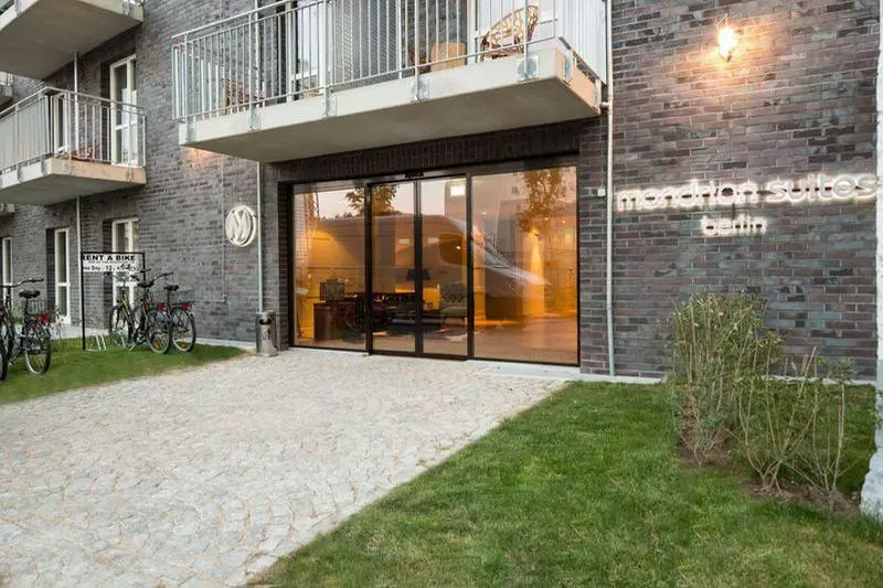 Fotos del hotel Mondrian Suites Berlin Am Checkpoint Charlie:  3