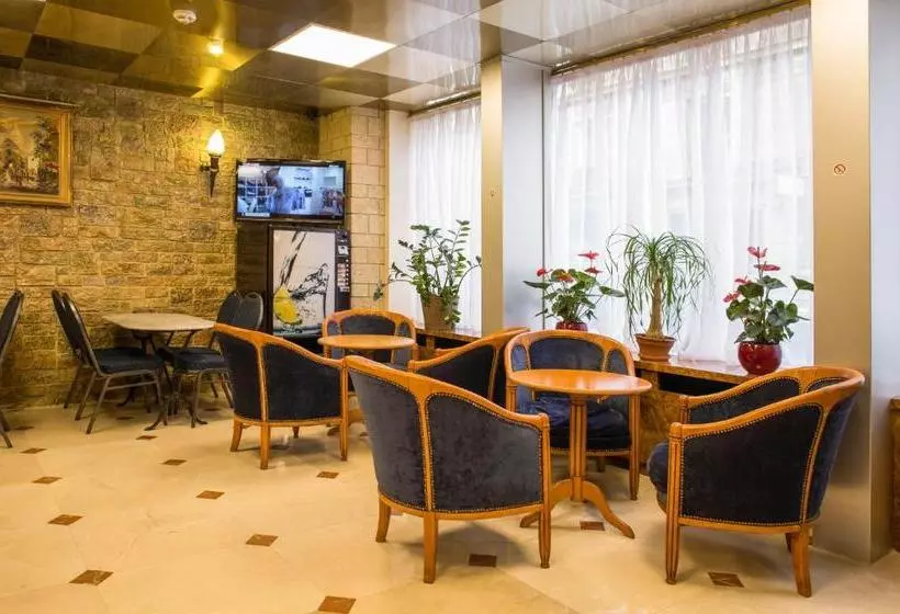 Fotos del hotel Fiat:  4