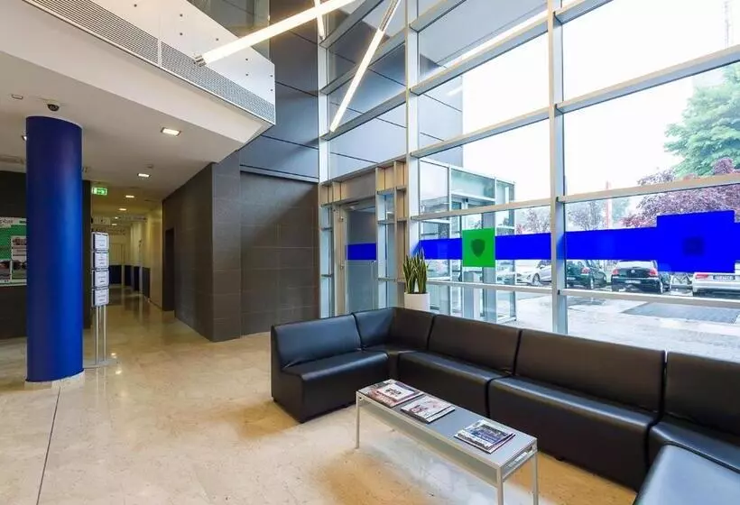 Fotos del hotel Camplus Guest Turro Casa Per Ferie:  18