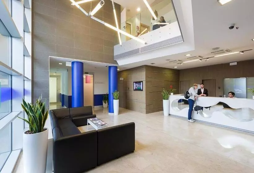 Fotos del hotel Camplus Guest Turro Casa Per Ferie:  3