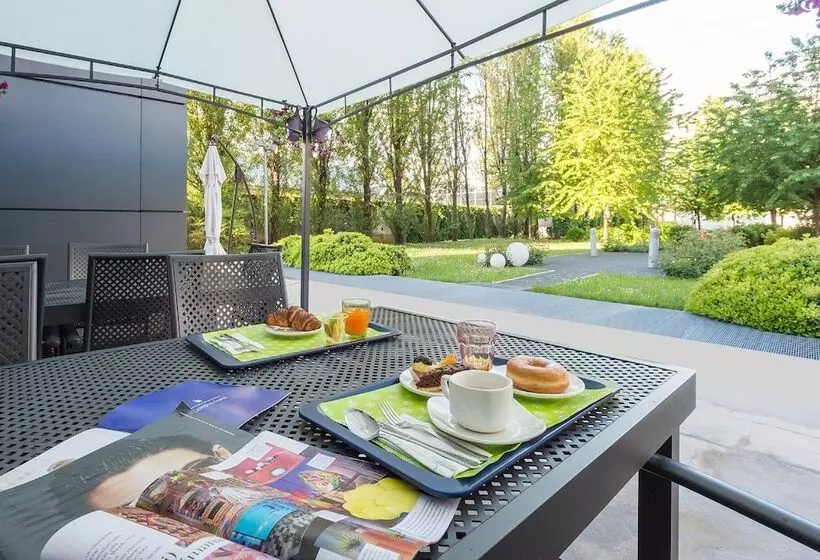 Fotos del hotel Camplus Guest Turro Casa Per Ferie:  16