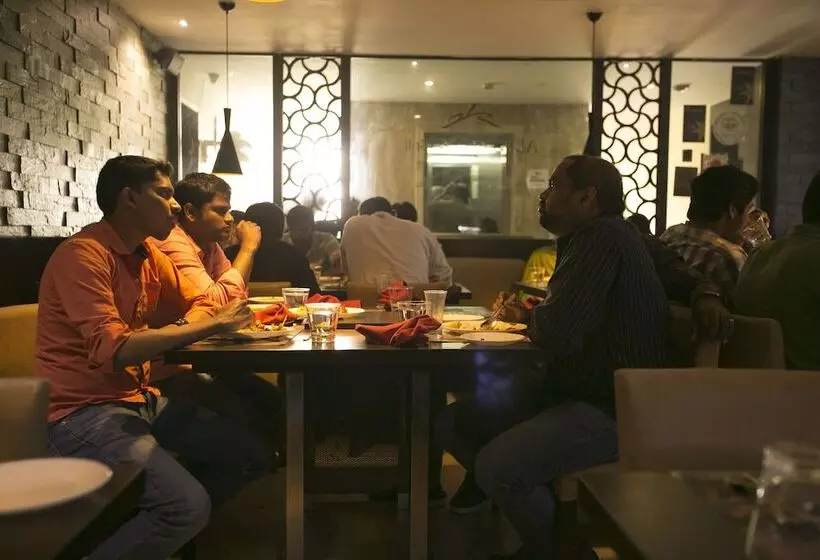 Fotos del hotel The Iris:  9