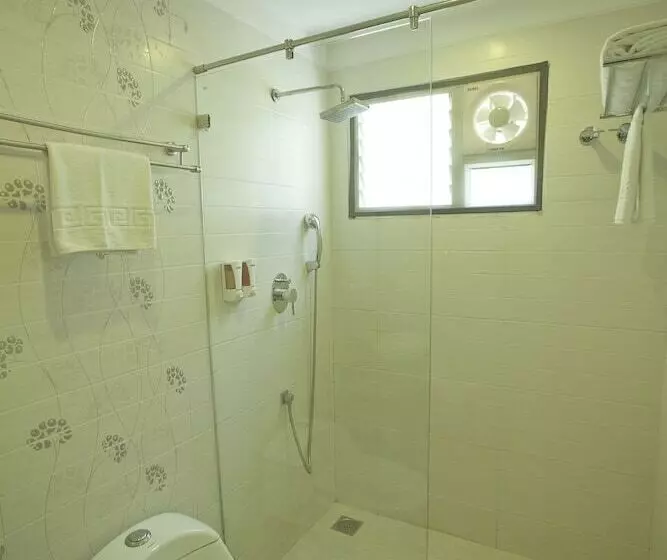 Fotos del hotel The Iris:  8