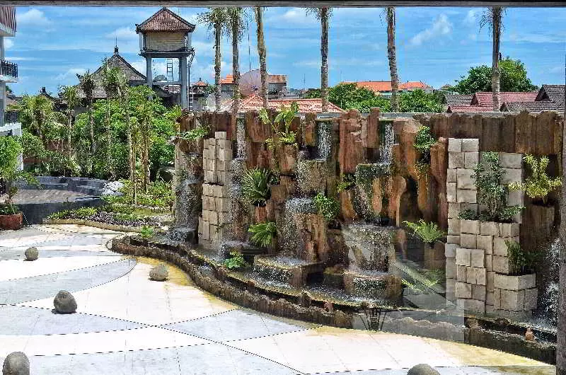 Fotos del hotel Ts Suites Seminyak:  21