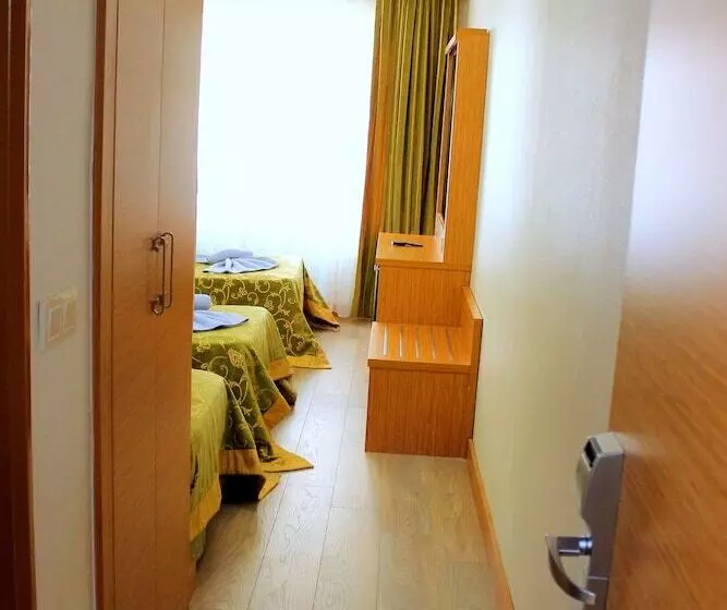 Fotos del hotel Buyuk Paris:  12