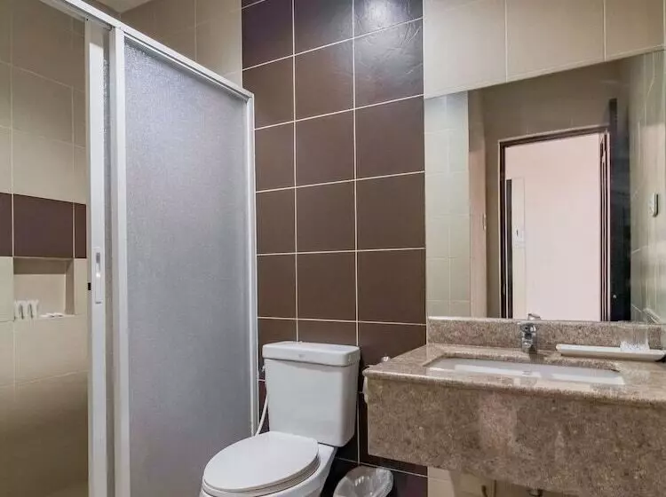 Fotos del hotel Main Hotel & Suites:  11