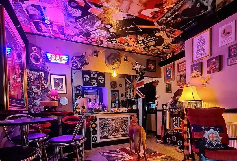 Fotos del hotel The Mercury, Blackpool  Over 21 S Only:  3