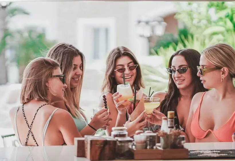 Fotos del hotel Zeus Village Resort  Adults Only:  9